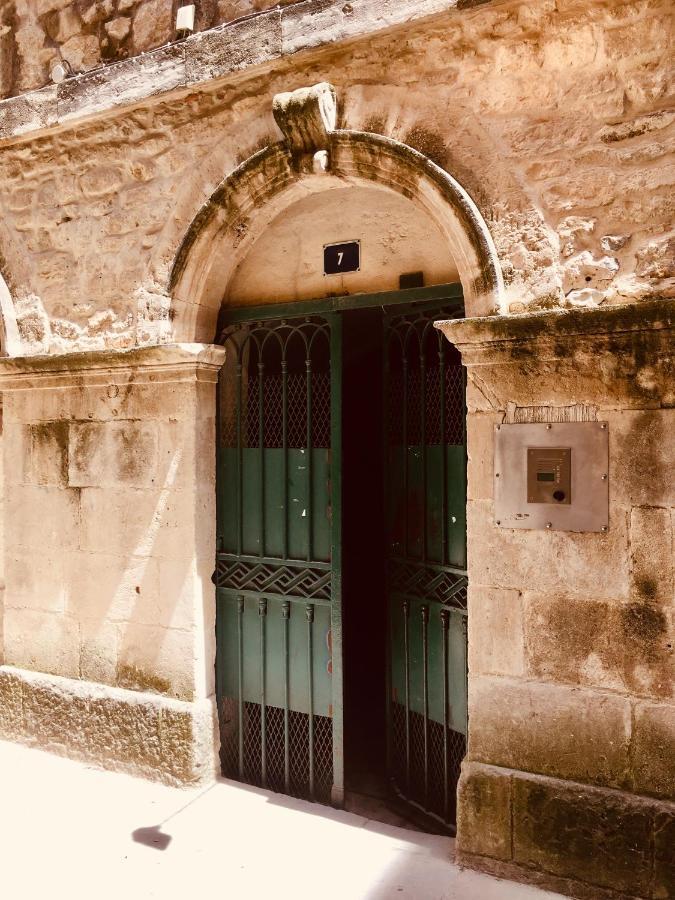 Petit Paradis Nemausus Nimes Exterior foto